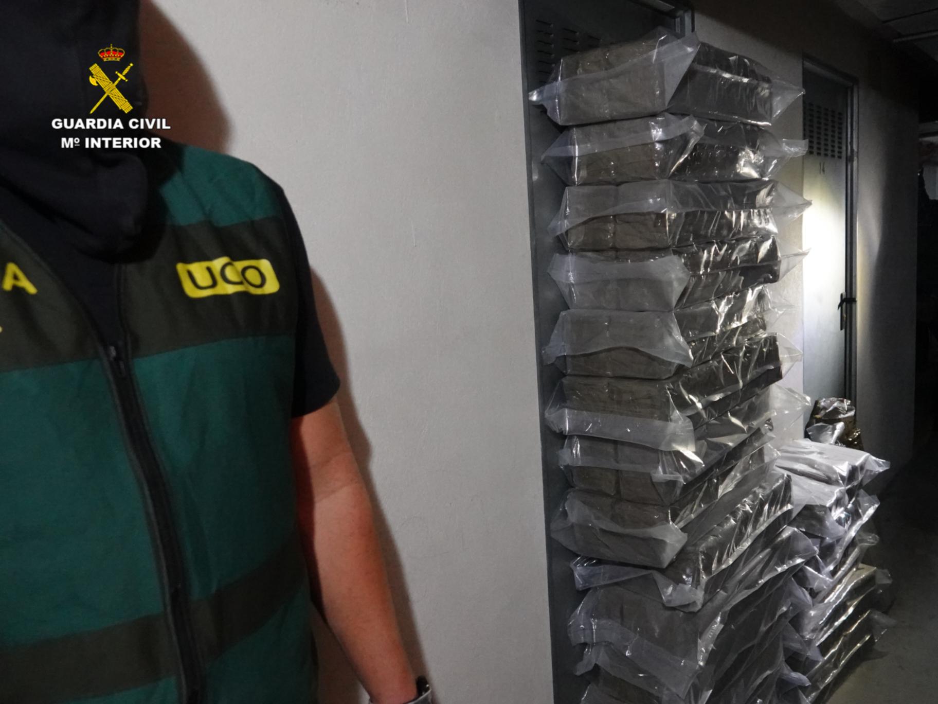 Más de tres millones de euros en efectivo y 20 detenidos en una operación contra el narcotráfico en Galicia