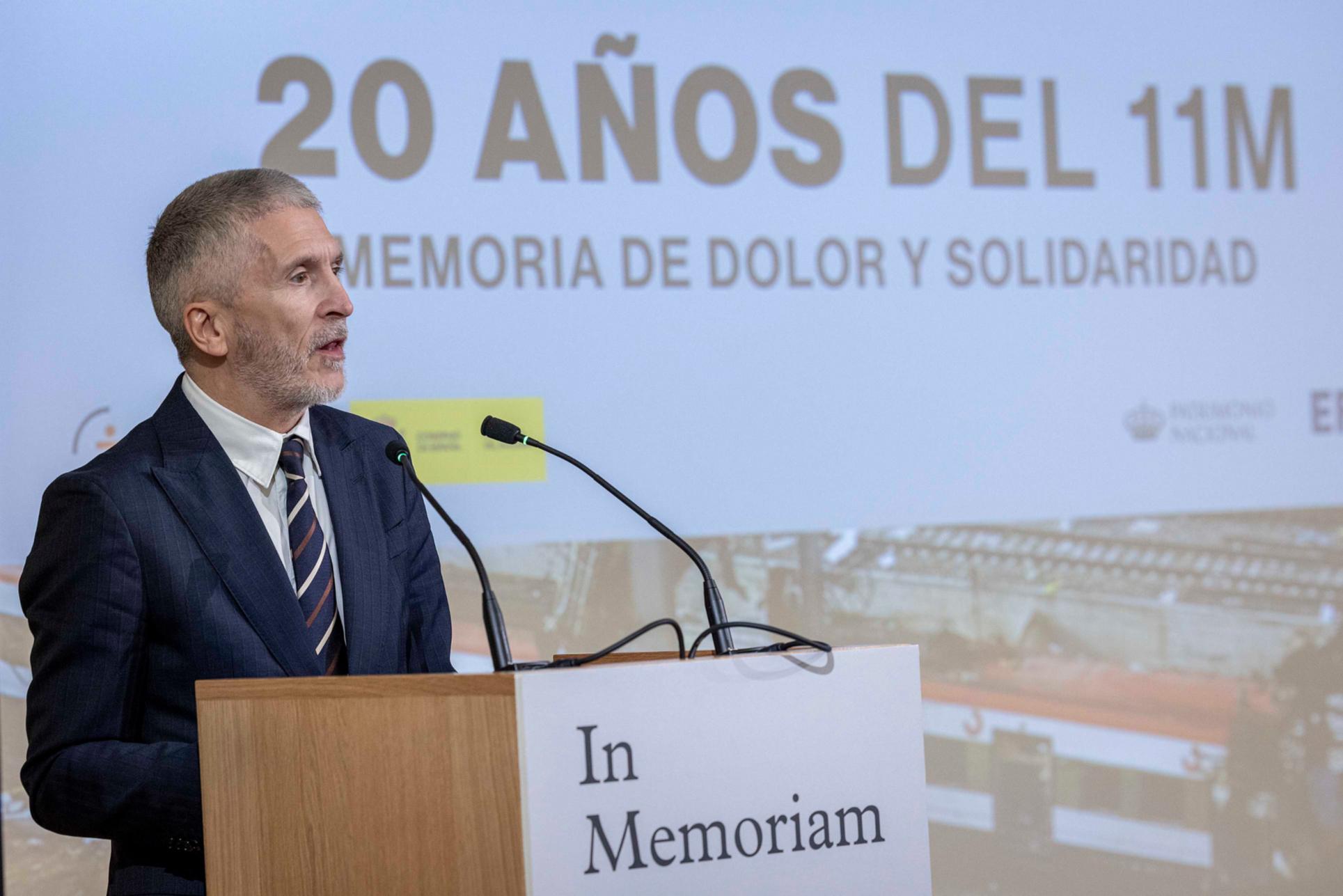 Grande-Marlaska: “El 11M, la sociedad española volvió a demostrar que no hay terrorismo capaz de doblegarla”