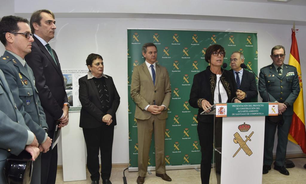 La directora general de la Guardia Civil presenta el proyecto de construcción del nuevo cuartel de Santiago de Compostela