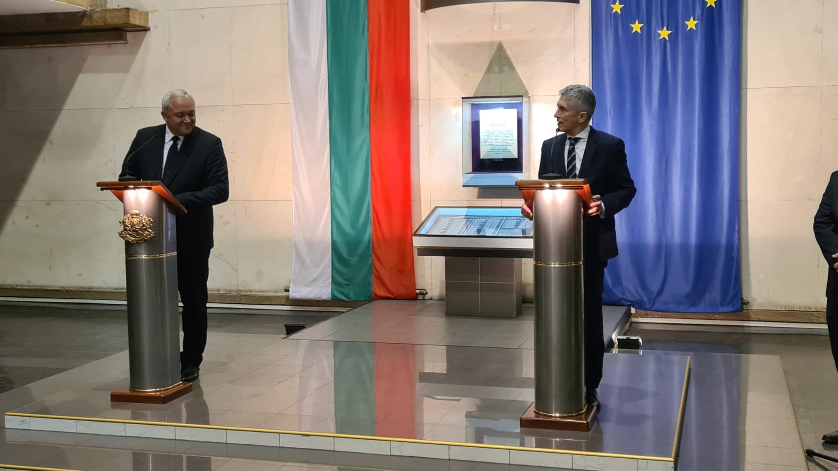 Grande-Marlaska transmite en Rumanía y Bulgaria el apoyo de España para su incorporación al espacio Schengen