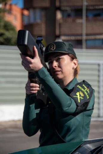 diversión medias hada Ministerio del Interior | Madrid: La Guardia Civil implanta a nivel  nacional los equipos PEGASO para el control del espacio aéreo