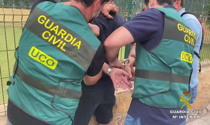 Detenidos en Alicante a dos huidos de la justicia por  tráfico de drogas y tentativa de homicidio respectivamente