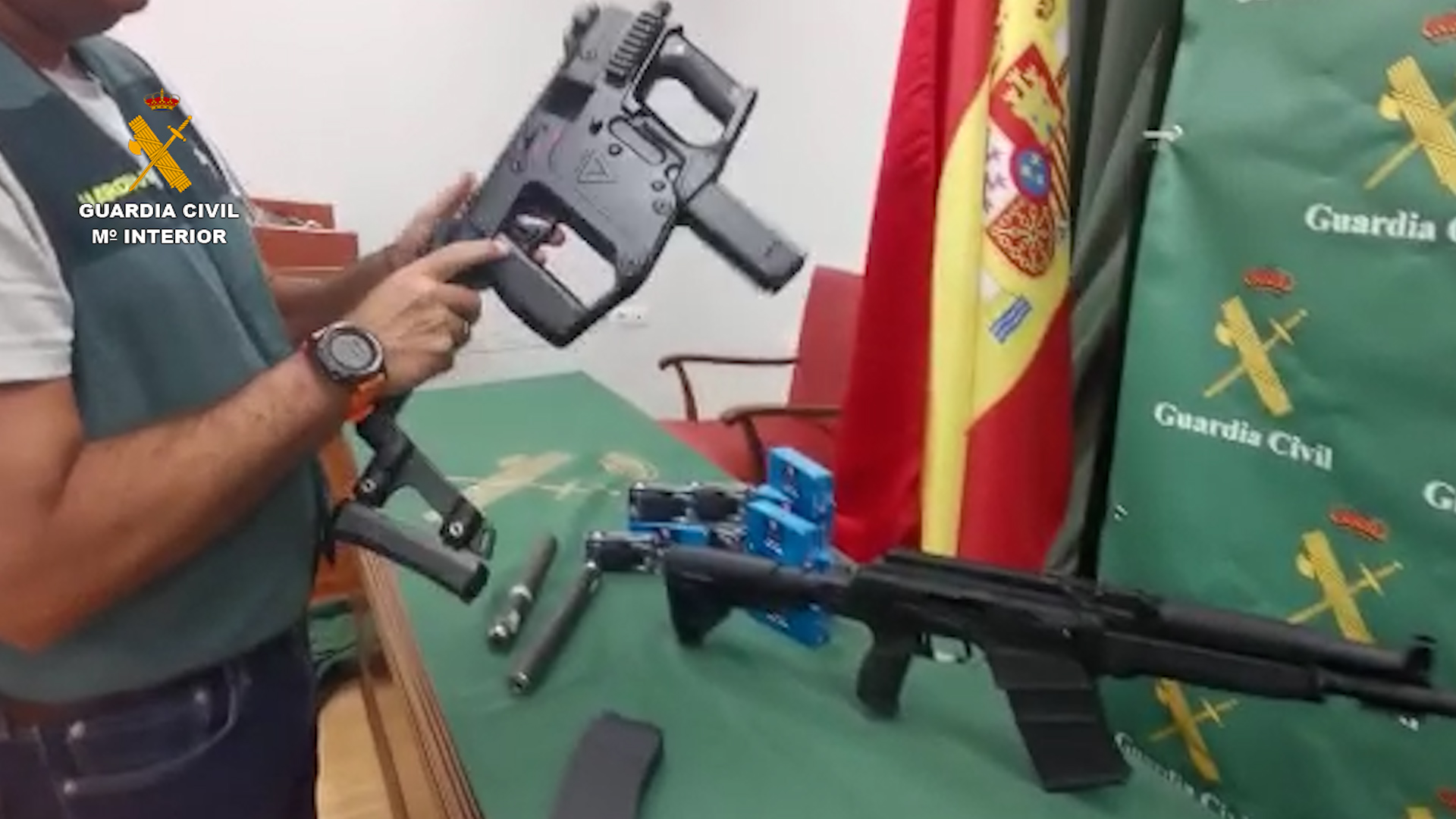 Operación Terral_Dos hermanos detenidos por tráfico de armas en Málaga