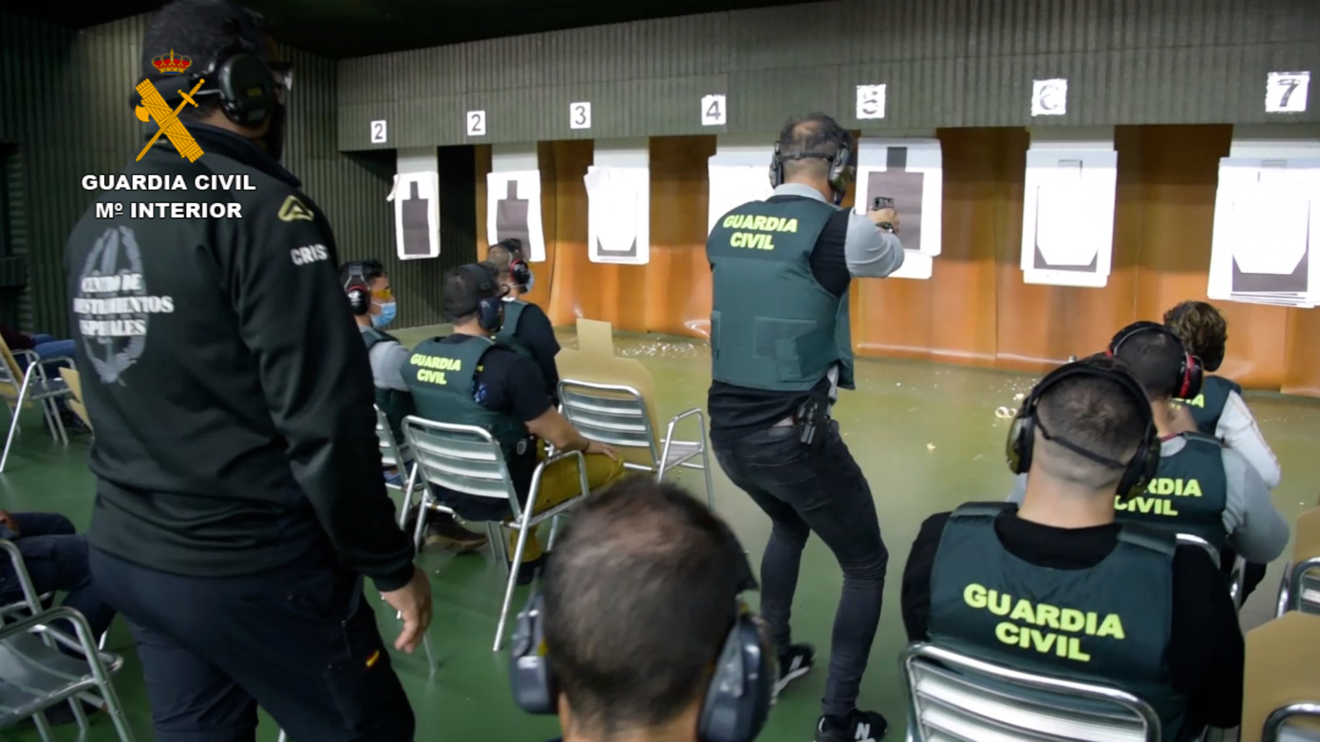 La Guardia Civil presenta la Unidad Nacional de Escoltas de Seguridad en Vuelo