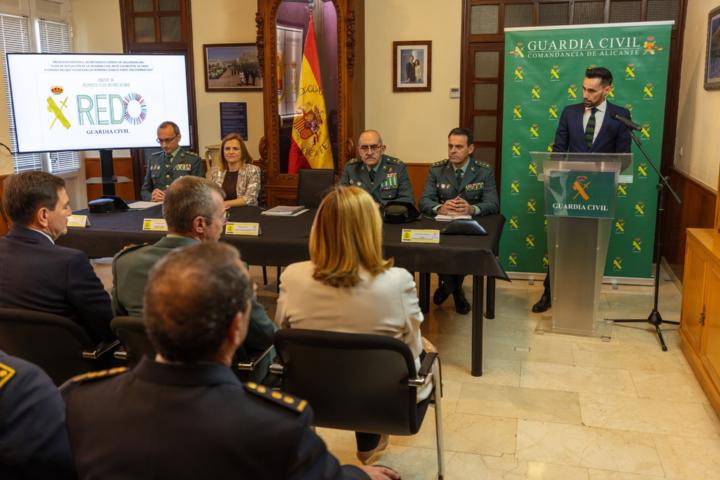 El secretario de Estado de Seguridad, Rafael Pérez, presentado los Equipos de Respuesta a los Delitos (REDO) de la Guardia Civil