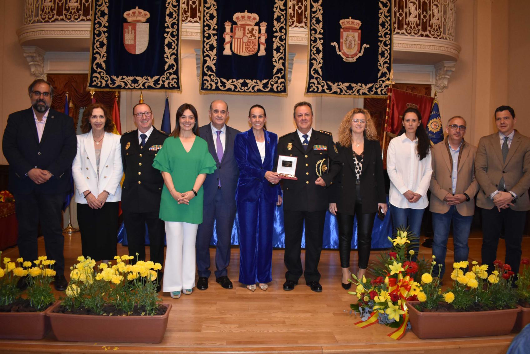La Policía Nacional recibe la Medalla de la Ciudad de Ciudad Real