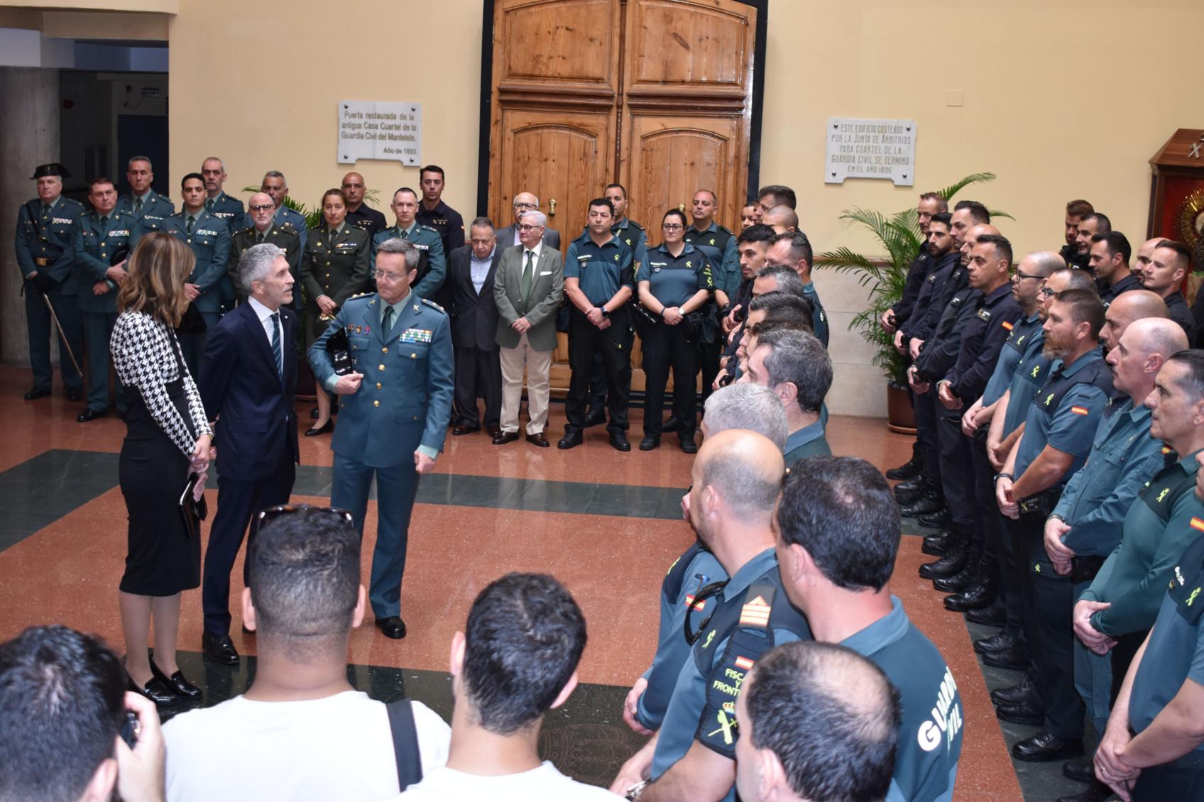 Grande-Marlaska se reúne en Melilla con la delegada del Gobierno y los responsables de las Fuerzas y Cuerpos de Seguridad del Estado