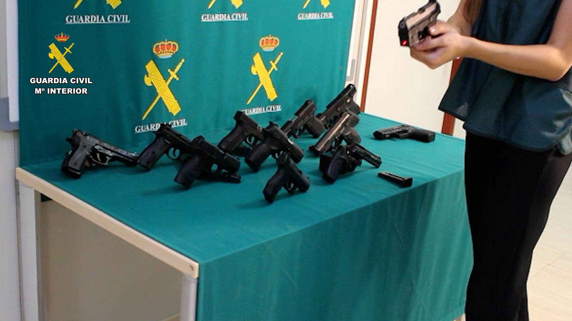 Detenido en Solsona (Lleida) por introducir ilegalmente en España armas de fuego de última generación