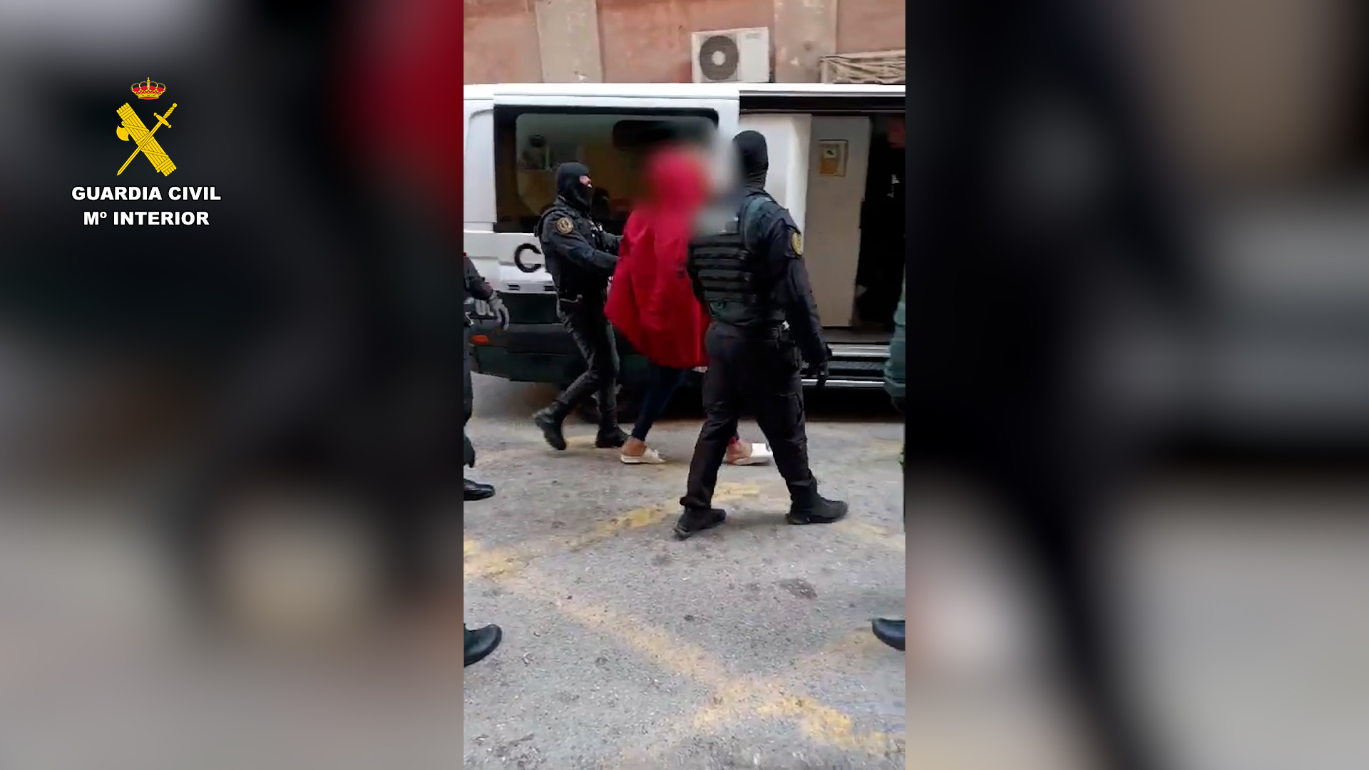 Siete detenidos por favorecer la inmigración irregular de argelinos a España con pateras taxis