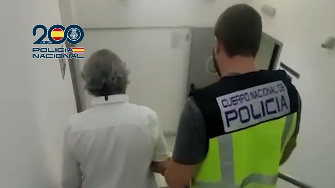 La Policía Nacional interviene 71 piezas arqueológicas procedentes del expolio en Barcelona