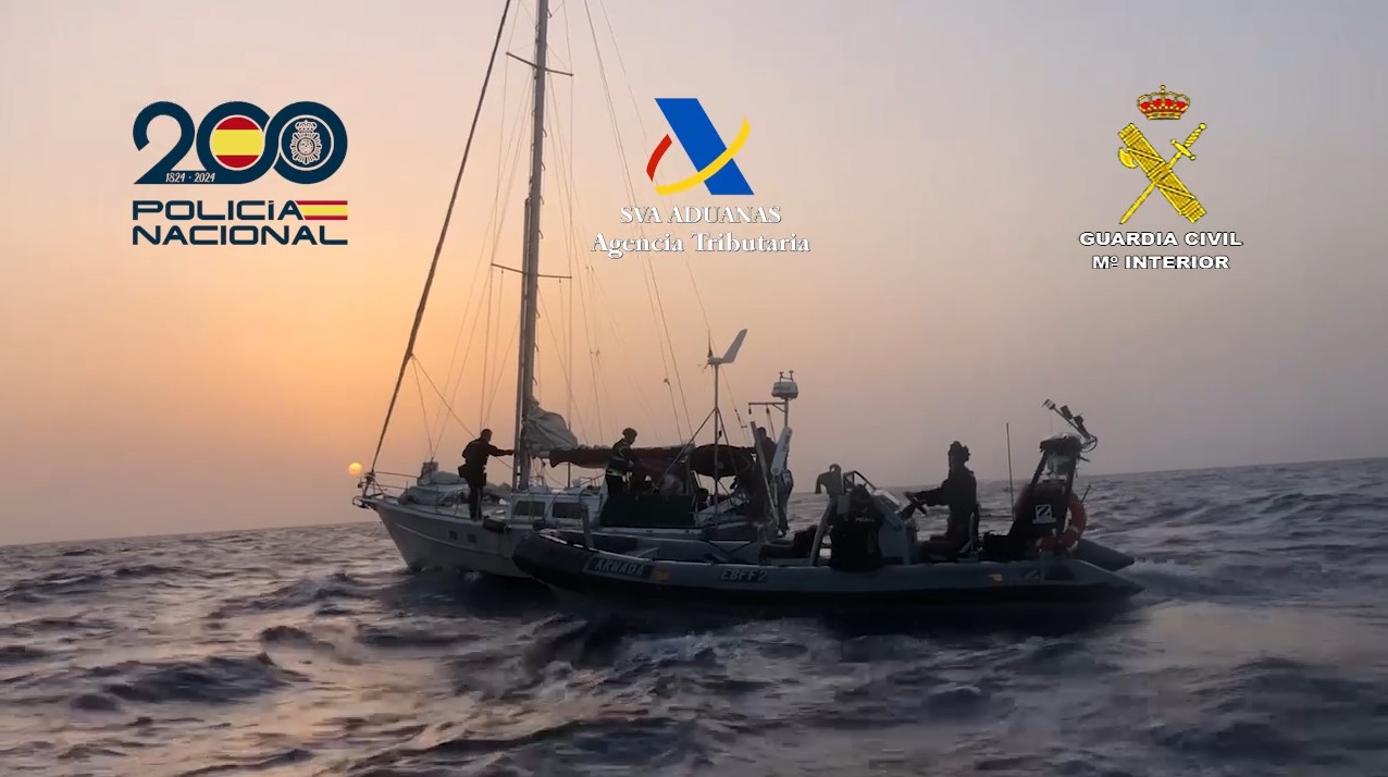 Interceptado en aguas próximas a Cabo Verde un narcovelero que se dirigía a costas españolas